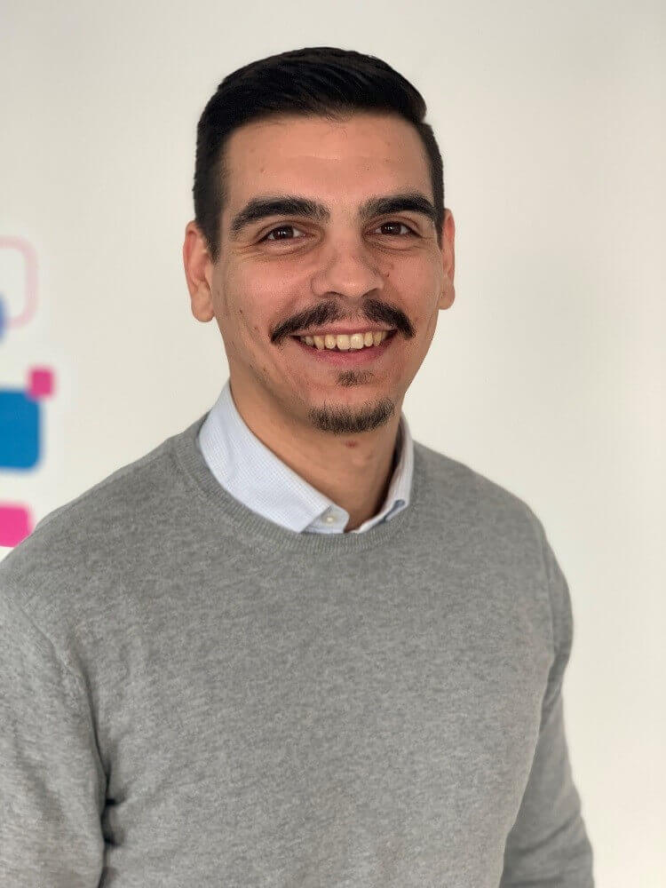Stoyan Atanasov, Senior Solutions Analyst 